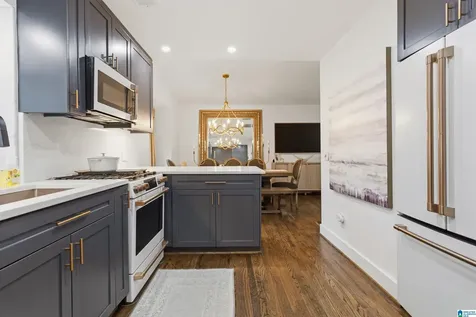 151 W Green Vestavia Hills AL 35243