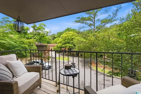 151 W Green Vestavia Hills AL 35243