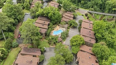 151 W Green Vestavia Hills AL 35243