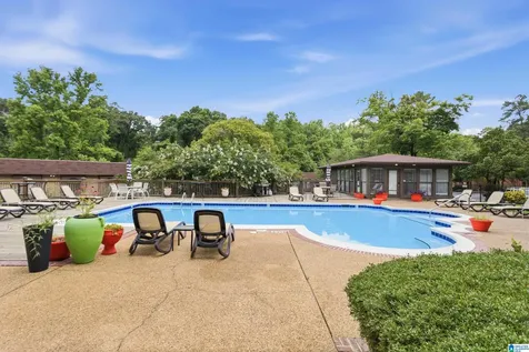 151 W Green Vestavia Hills AL 35243