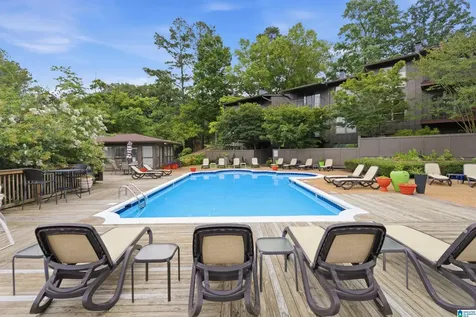 151 W Green Vestavia Hills AL 35243