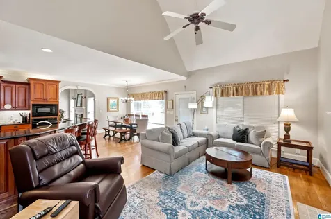 1005 Woodlands Cove Helena AL 35080