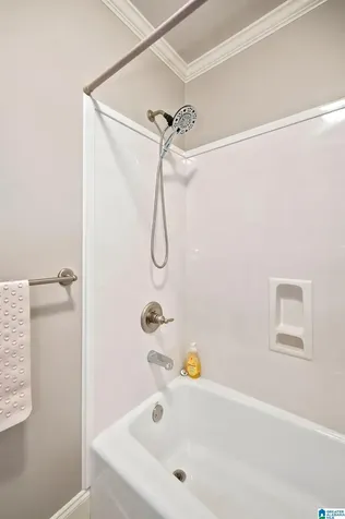 1005 Woodlands Cove Helena AL 35080