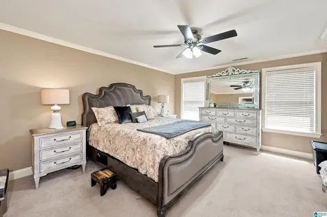 1005 Woodlands Cove Helena AL 35080