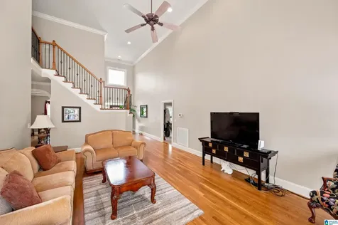 1005 Woodlands Cove Helena AL 35080