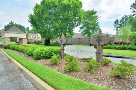 137 Willow Branch Lane Chelsea AL 35043
