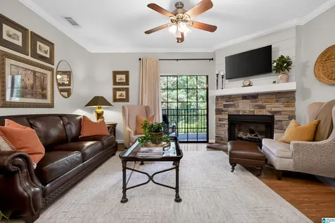 203 Sterling Oaks Drive Hoover AL 35244