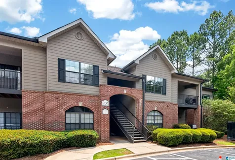 203 Sterling Oaks Drive Hoover AL 35244