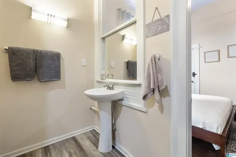 1606 Cullom Street S Birmingham AL 35205