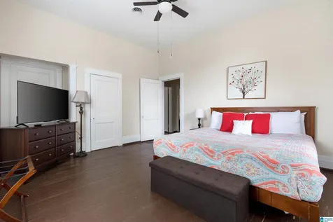 1606 Cullom Street S Birmingham AL 35205