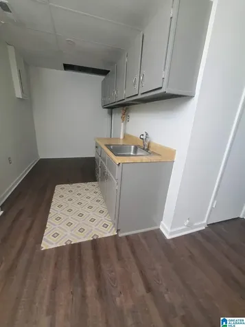 505 10th Terrace W Birmingham AL 35204