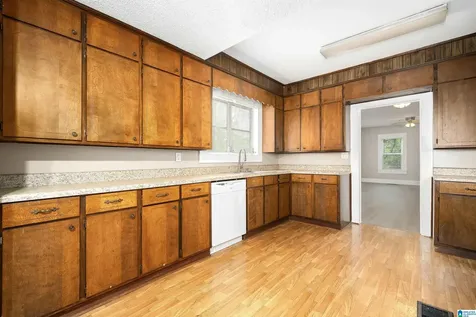 412 Newton Drive Midfield AL 35228