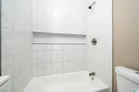 412 Newton Drive Midfield AL 35228