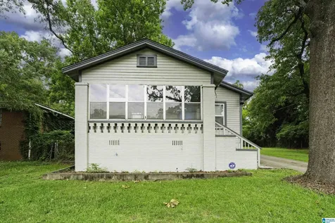412 Newton Drive Midfield AL 35228