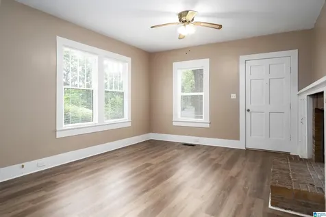 412 Newton Drive Midfield AL 35228