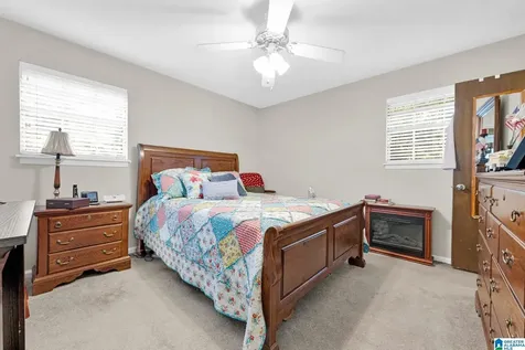 512 Rain Tree Lane Birmingham AL 35217