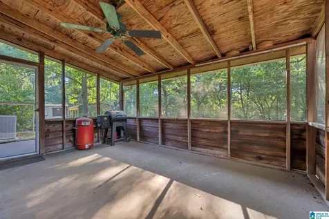 512 Rain Tree Lane Birmingham AL 35217