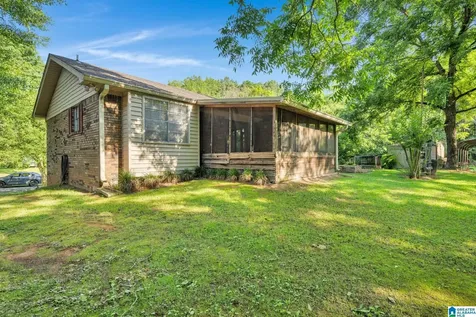 512 Rain Tree Lane Birmingham AL 35217
