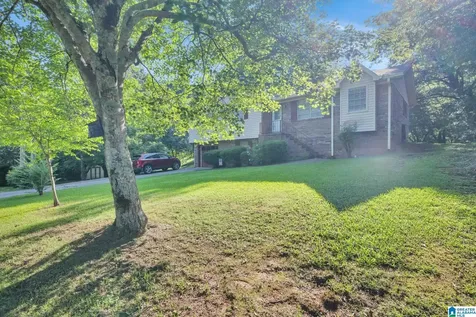512 Rain Tree Lane Birmingham AL 35217
