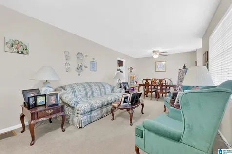 512 Rain Tree Lane Birmingham AL 35217