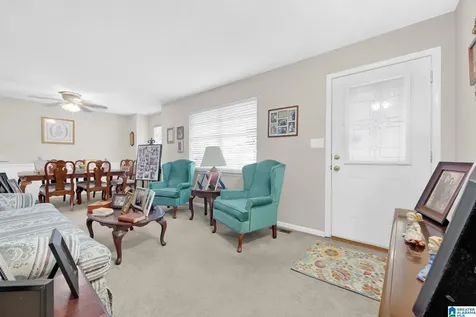 512 Rain Tree Lane Birmingham AL 35217