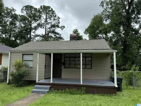 1705 2nd Court W Birmingham AL 35208