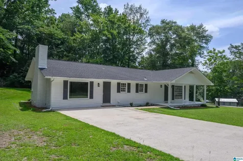 5059 Roselyn Road Bessemer AL 35022
