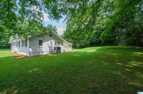 5059 Roselyn Road Bessemer AL 35022