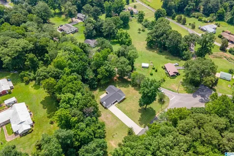 5059 Roselyn Road Bessemer AL 35022