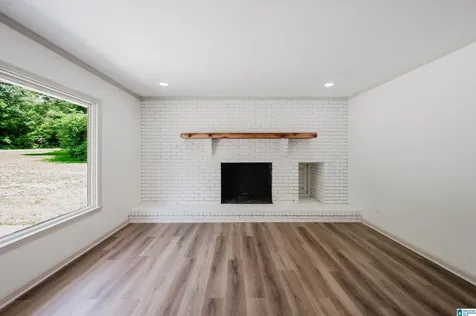 5059 Roselyn Road Bessemer AL 35022