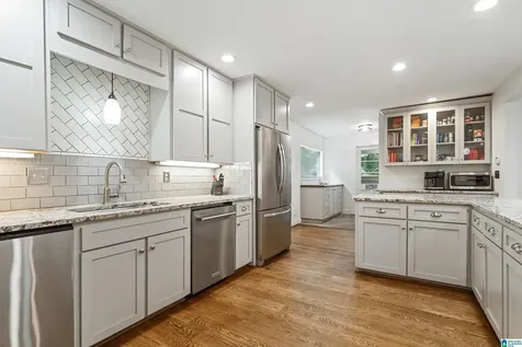 2658 Dolly Brook Lane Vestavia Hills AL 35243