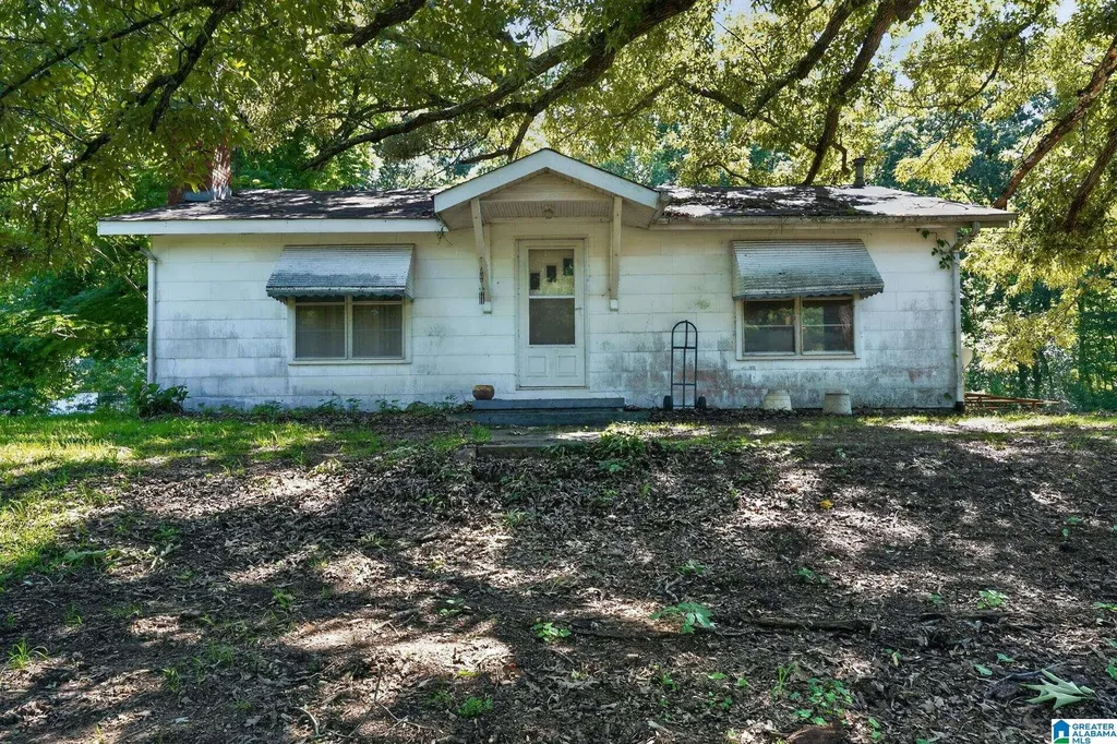 5501 Cruce Road Adamsville AL 35005