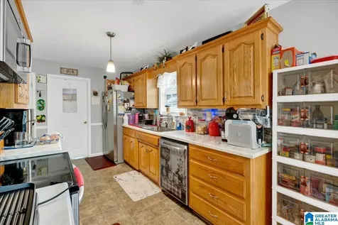 317 NE 37th Court Center Point AL 35215
