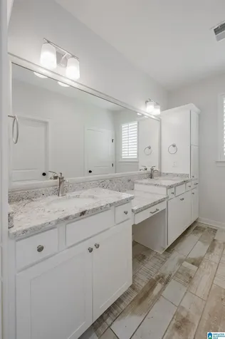 5767 Brayden Circle Hoover AL 35244