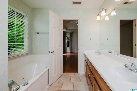 4262 Pebble Garden Way Birmingham AL 35235