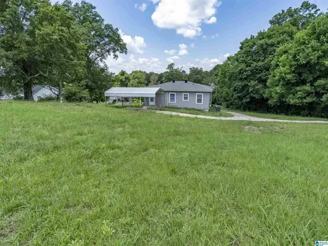 143 Concord Highland Drive Bessemer AL 35023