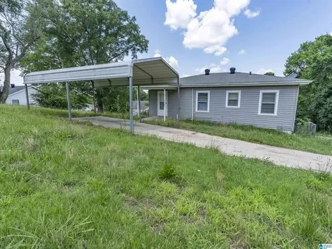 143 Concord Highland Drive Bessemer AL 35023