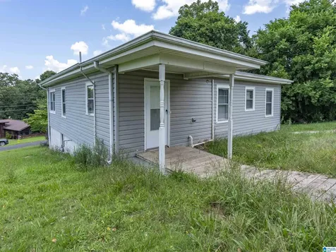 143 Concord Highland Drive Bessemer AL 35023