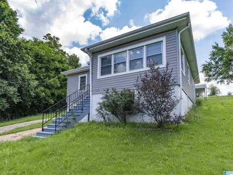 143 Concord Highland Drive Bessemer AL 35023
