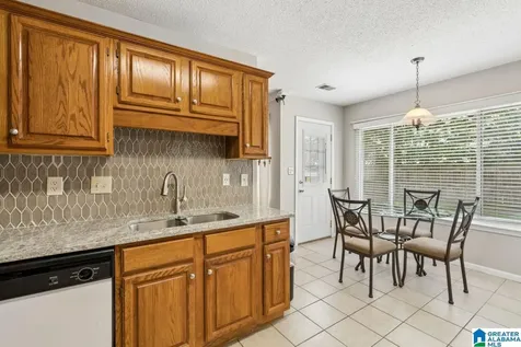 124 Cedar Grove Parkway Alabaster AL 35114