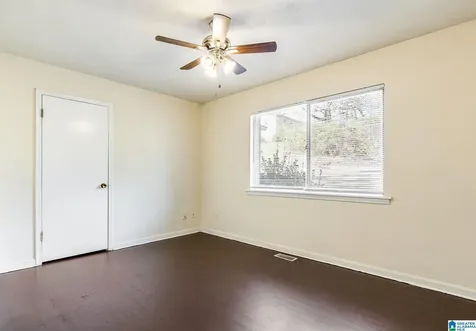 425 14th Avenue Center Point AL 35215