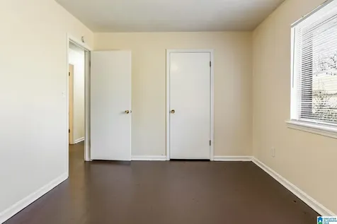 425 14th Avenue Center Point AL 35215