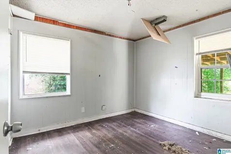 1825 Collier Drive Midfield AL 35228