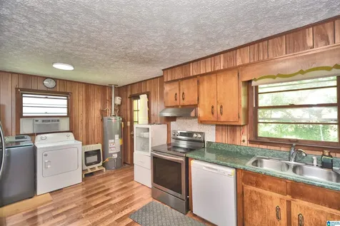 9 S Norton Avenue Sylacauga AL 35150
