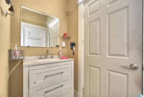 9 S Norton Avenue Sylacauga AL 35150