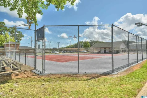 9 S Norton Avenue Sylacauga AL 35150