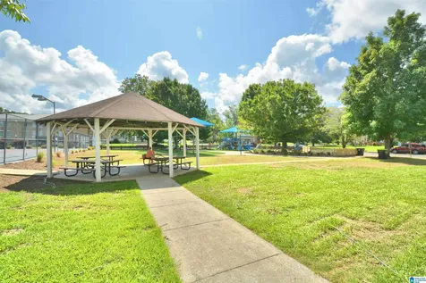 9 S Norton Avenue Sylacauga AL 35150