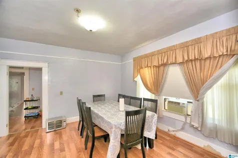 9 S Norton Avenue Sylacauga AL 35150