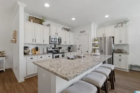 213 Creekside Court Pelham AL 35124