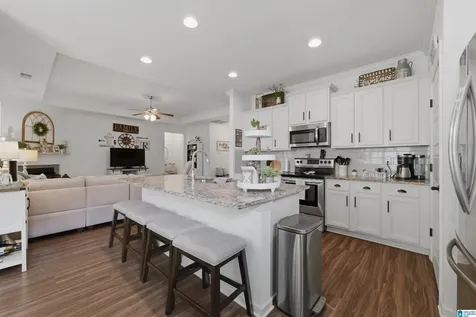 213 Creekside Court Pelham AL 35124